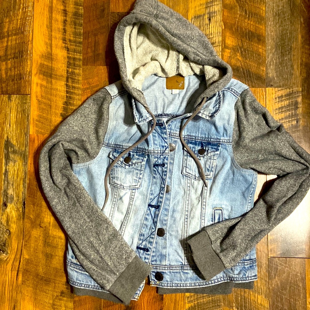 American Eagle hooded jean jacket